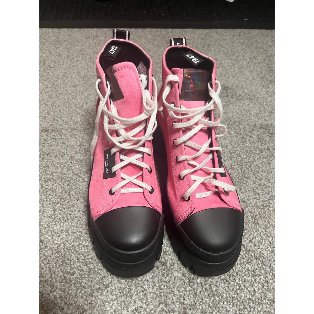 Palladium Revolt Hi Textile Pink Size 8.5 NWOB - Picture 2 of 7